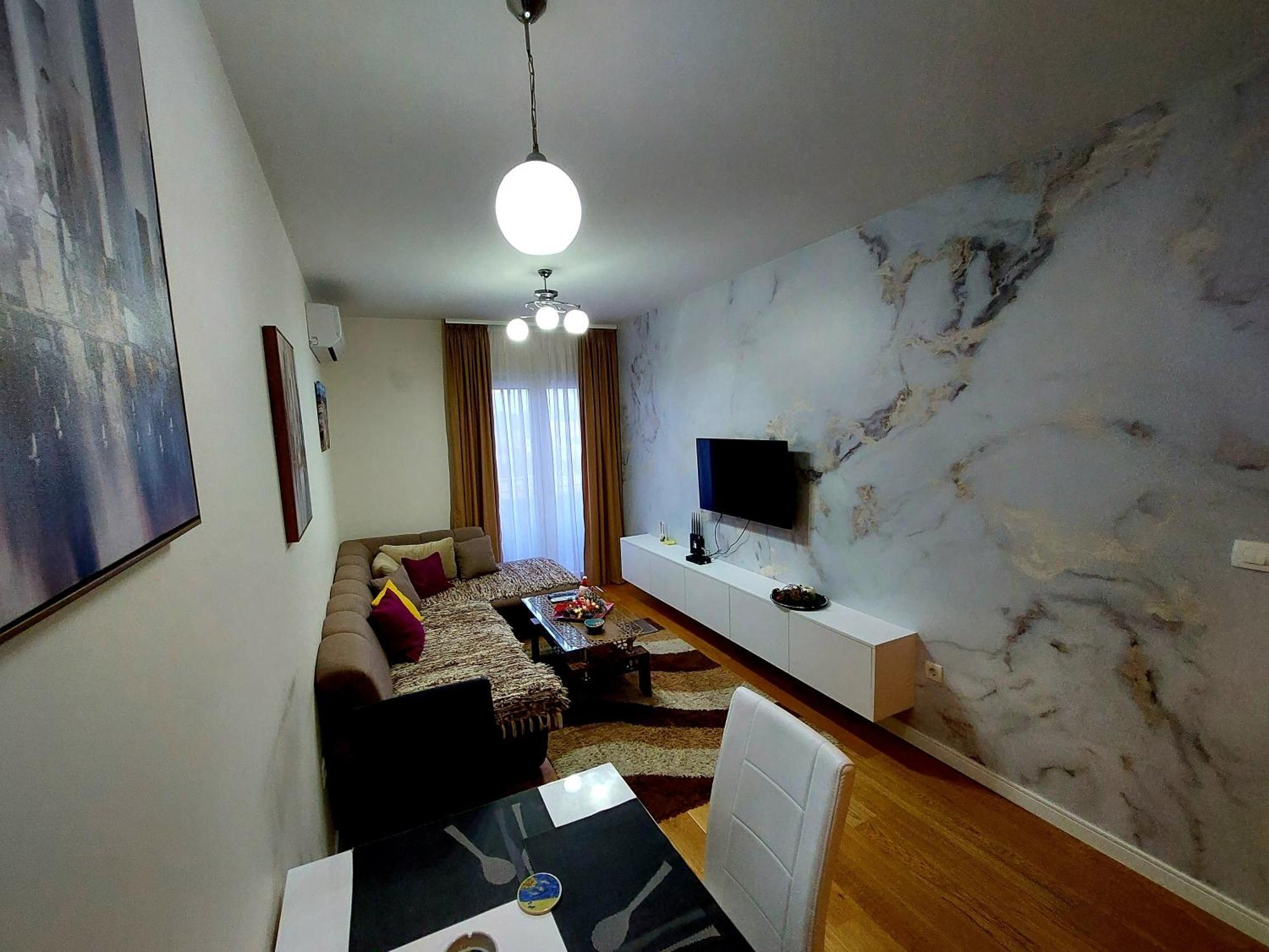 New York - Central Point Podgorica Kamer foto